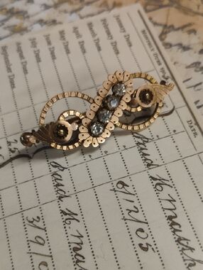 Art Deco Brooch